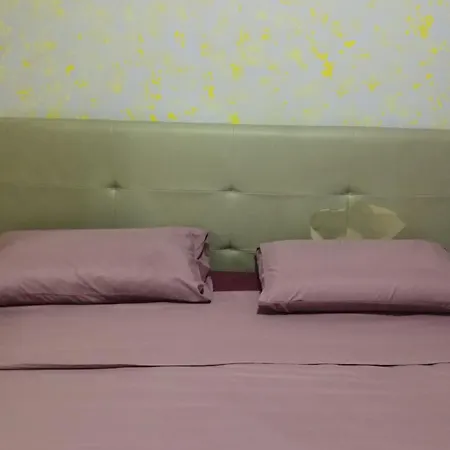 Due Passi Dal Centro